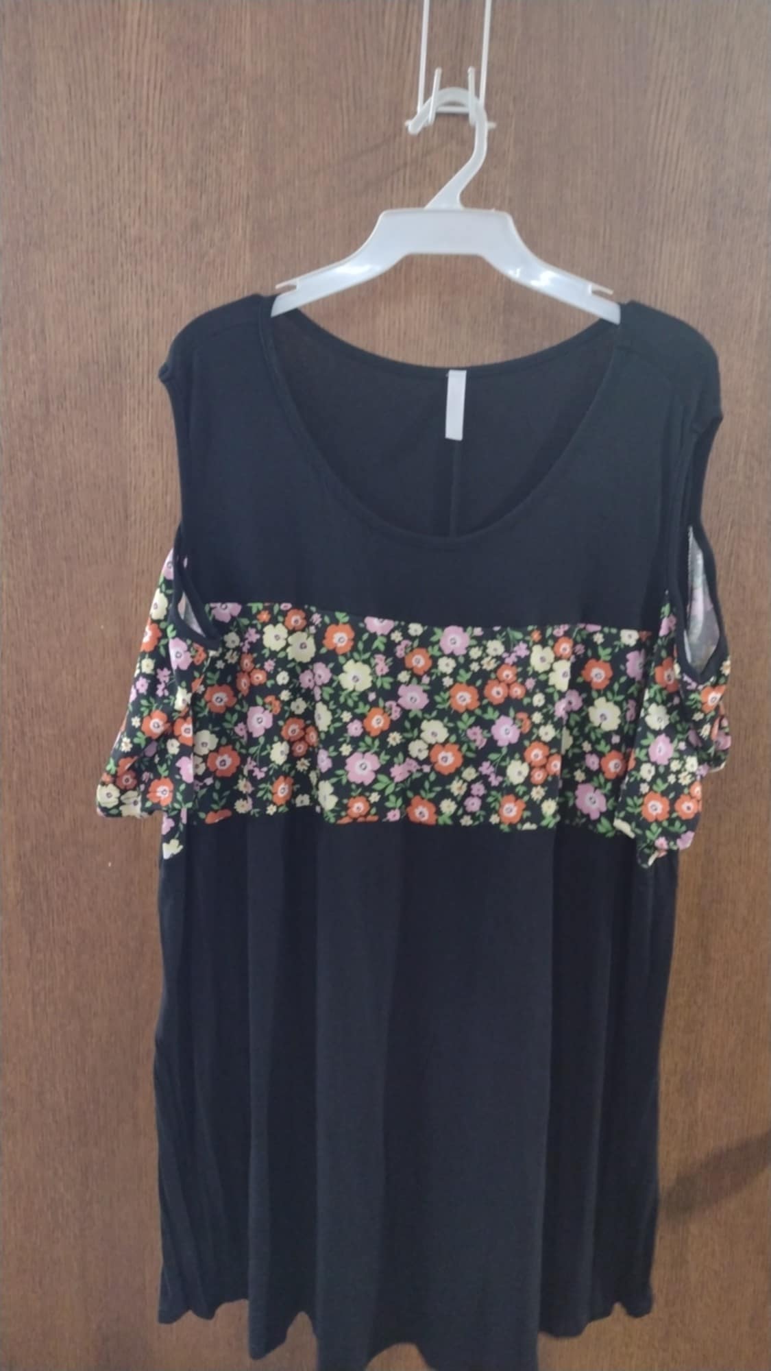 Black Floral Cold Shoulder Shirt Top