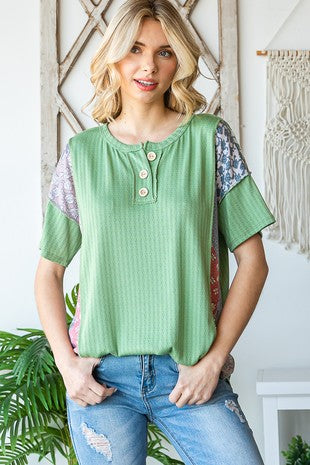 Green Shirt Top w Floral Sleeves and Button Front
