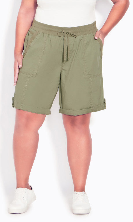 Avenue Olive Casual Poplin Pull on Short Shorts