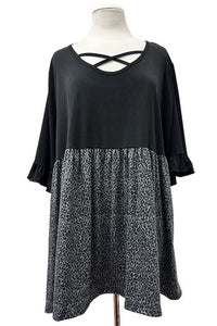 Black X Neck Shirt Top Gray Leopard Bottom