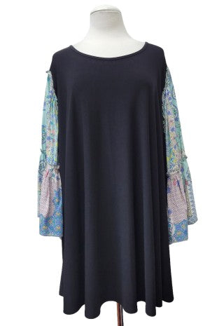 Black Shirt Top w Cute Boho Flowy Sleeves