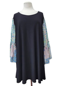 Black Shirt Top w Cute Boho Flowy Sleeves