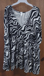 Black & White Swirl Design Shirt Top