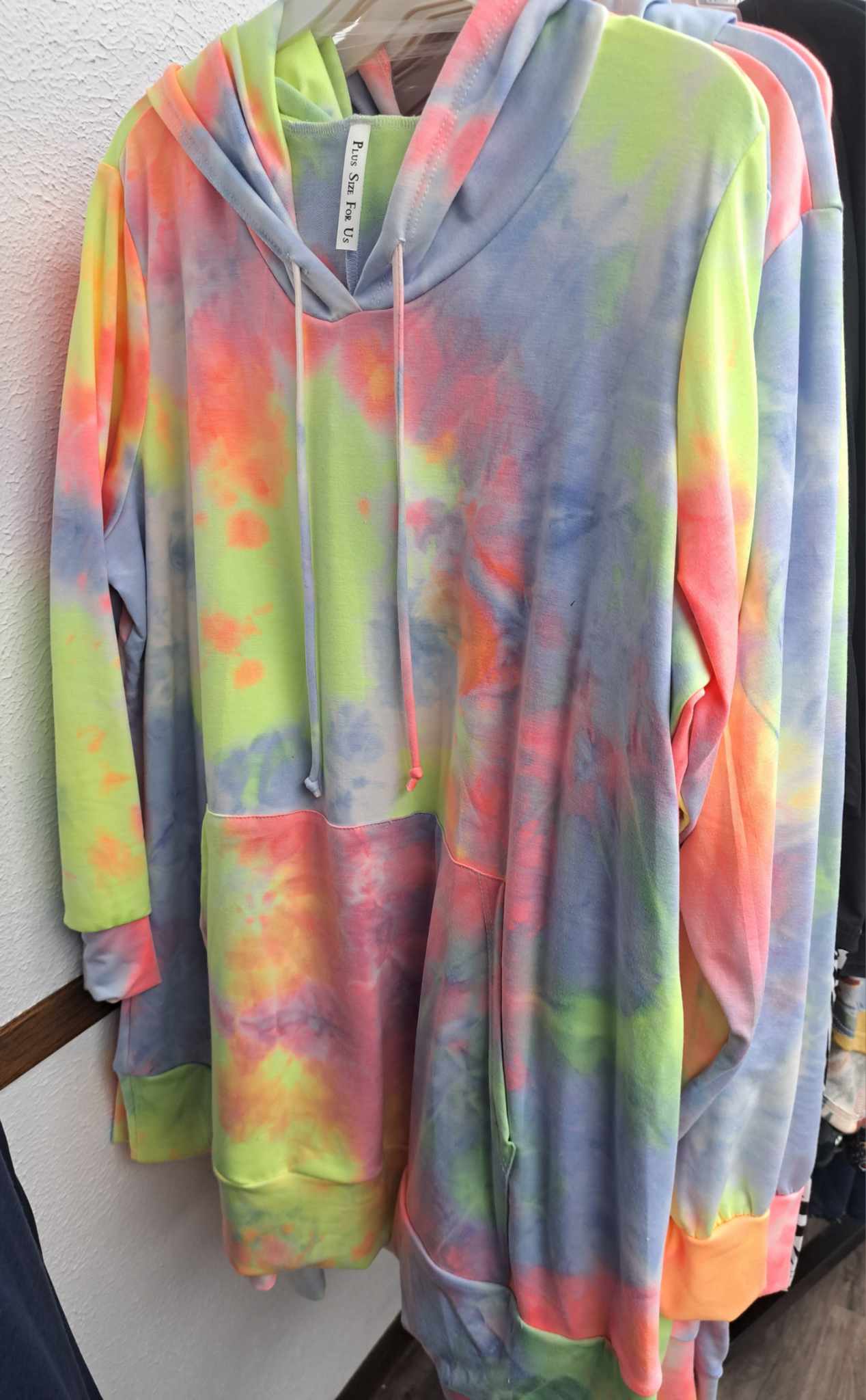 PSFU Tie Dye Hoodie w Kangaroo Pocket