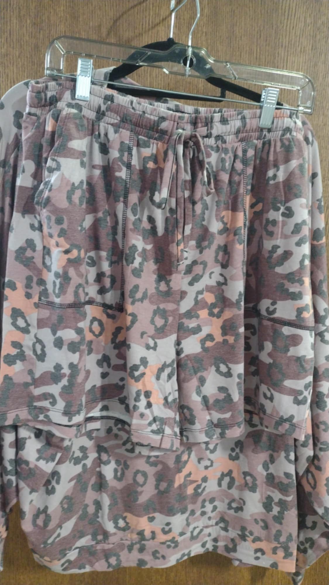 2 Piece Berry Coral Leopard Outfit Set