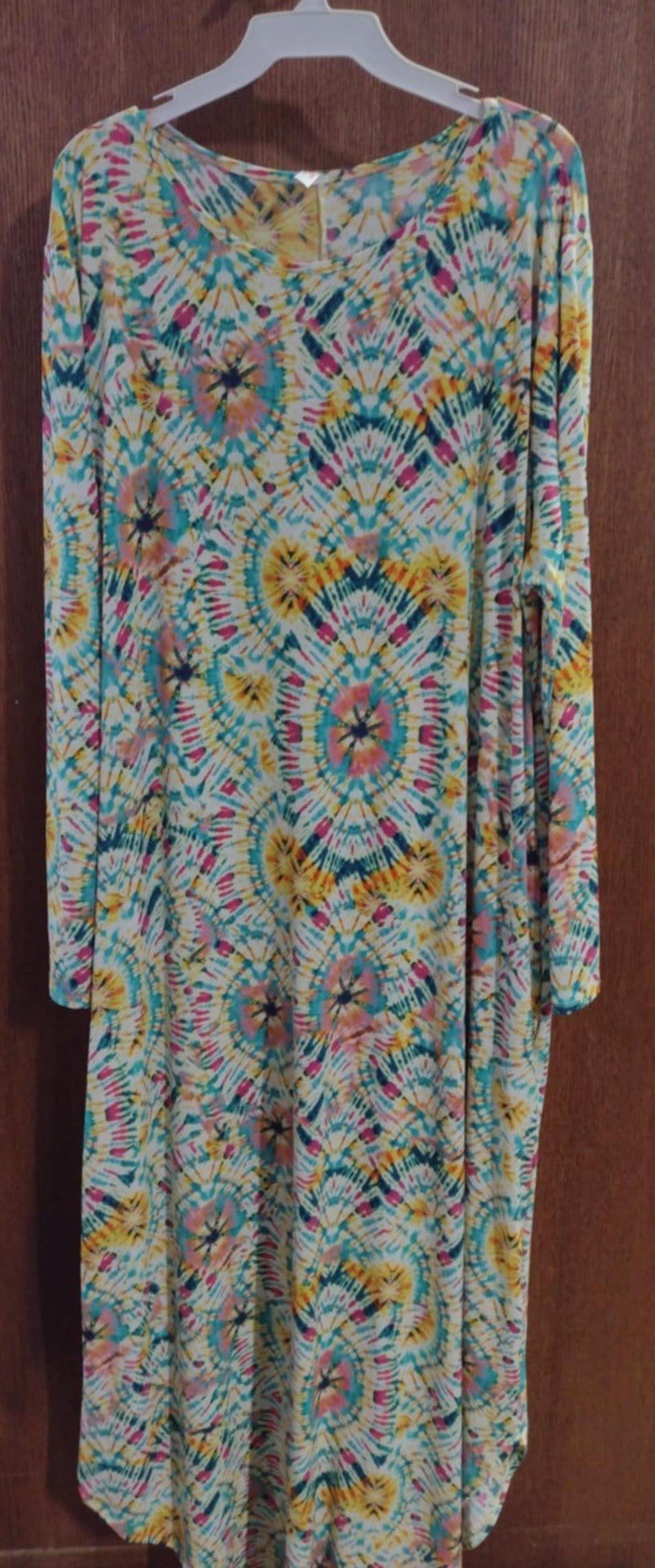 Tie Dye Burst Maxi Dress w Pockets