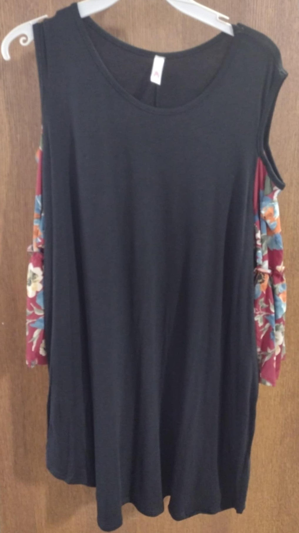 PSFU Black Cold Shoulder Burgundy Floral Sleeves