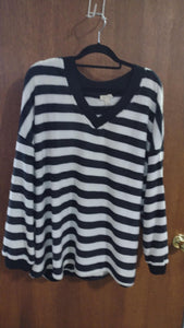 Black & White Stripe Shirt Top