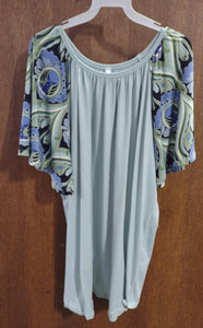Mint Shirt Top w Floral Sleeves