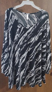Black Gray White Tie Dye Like Shirt Top