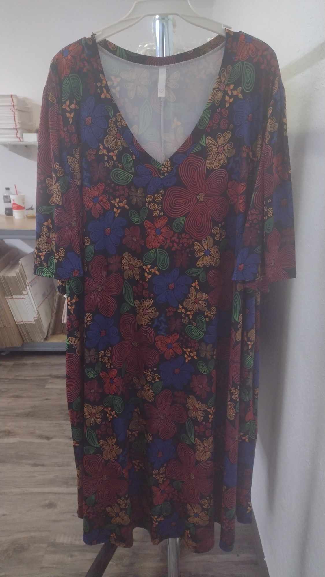 Black Red Blue Floral Dress Wide Sleeves and Pockets