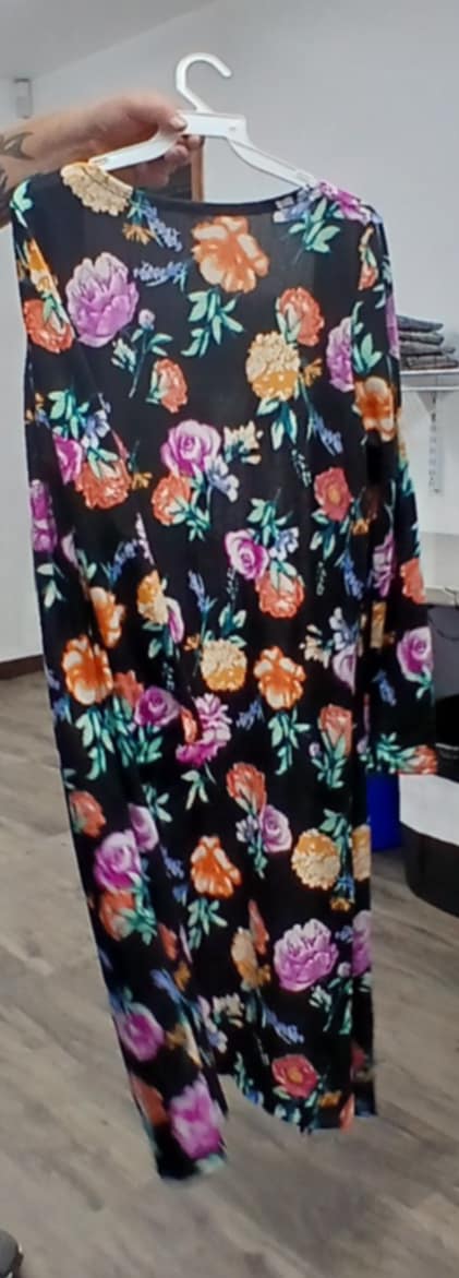 Black Beautiful Floral Long Cardigan