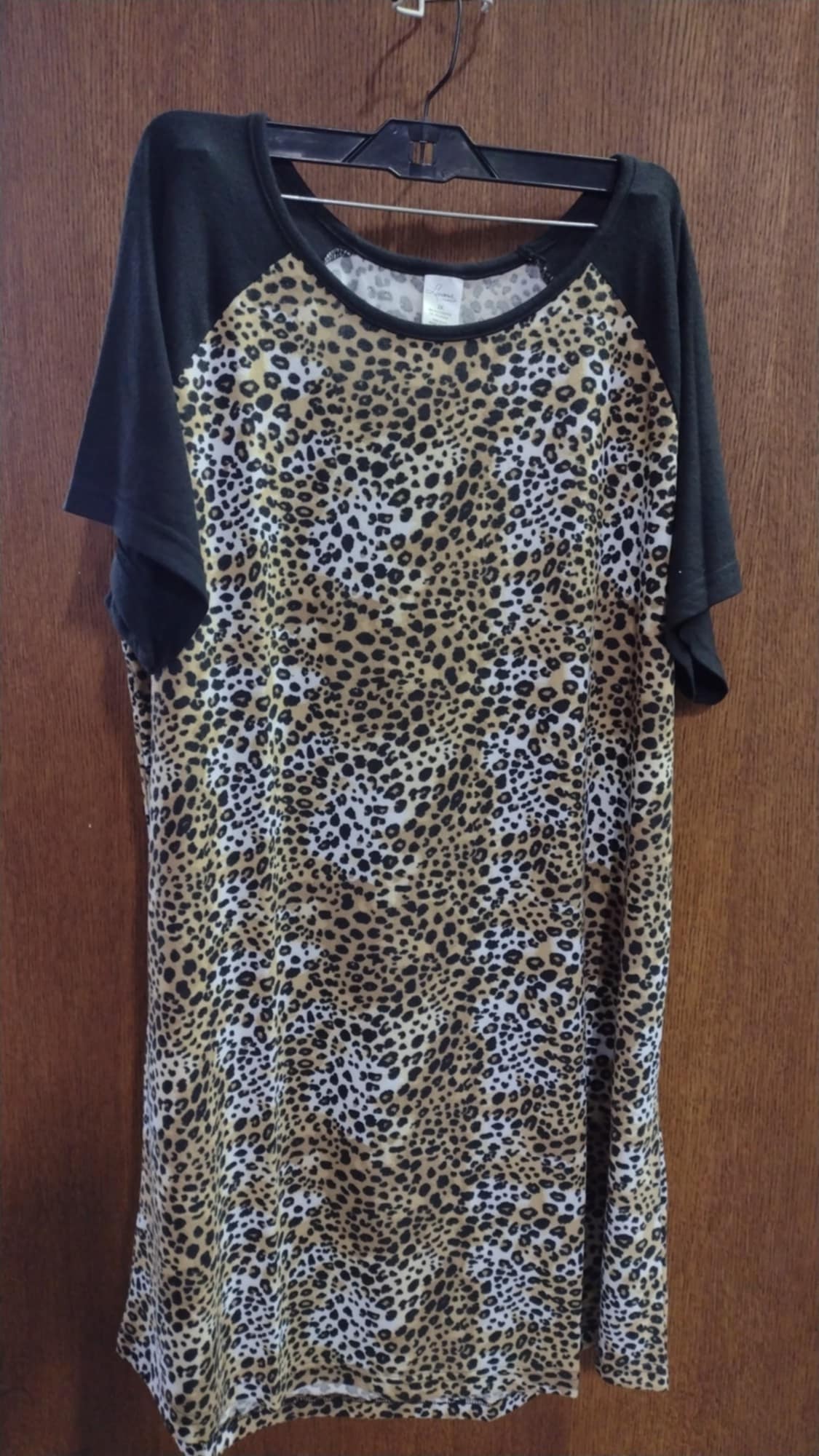 Animal Print with Black Sleeves Nightgown