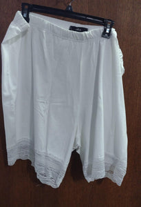 Solid White Lace Shorts Short