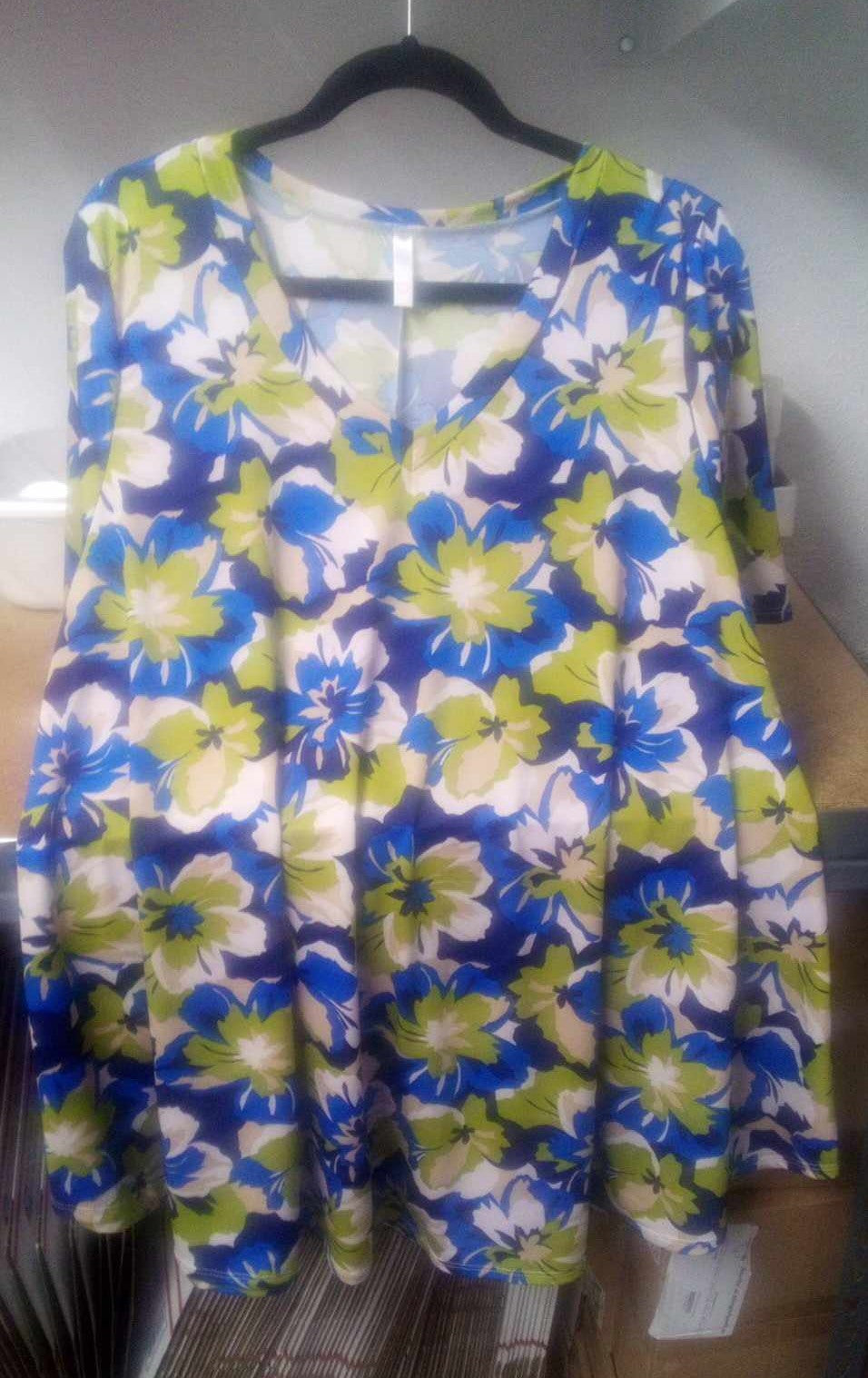 Blue Green Floral Top Shirt V Neck Short Sleeves