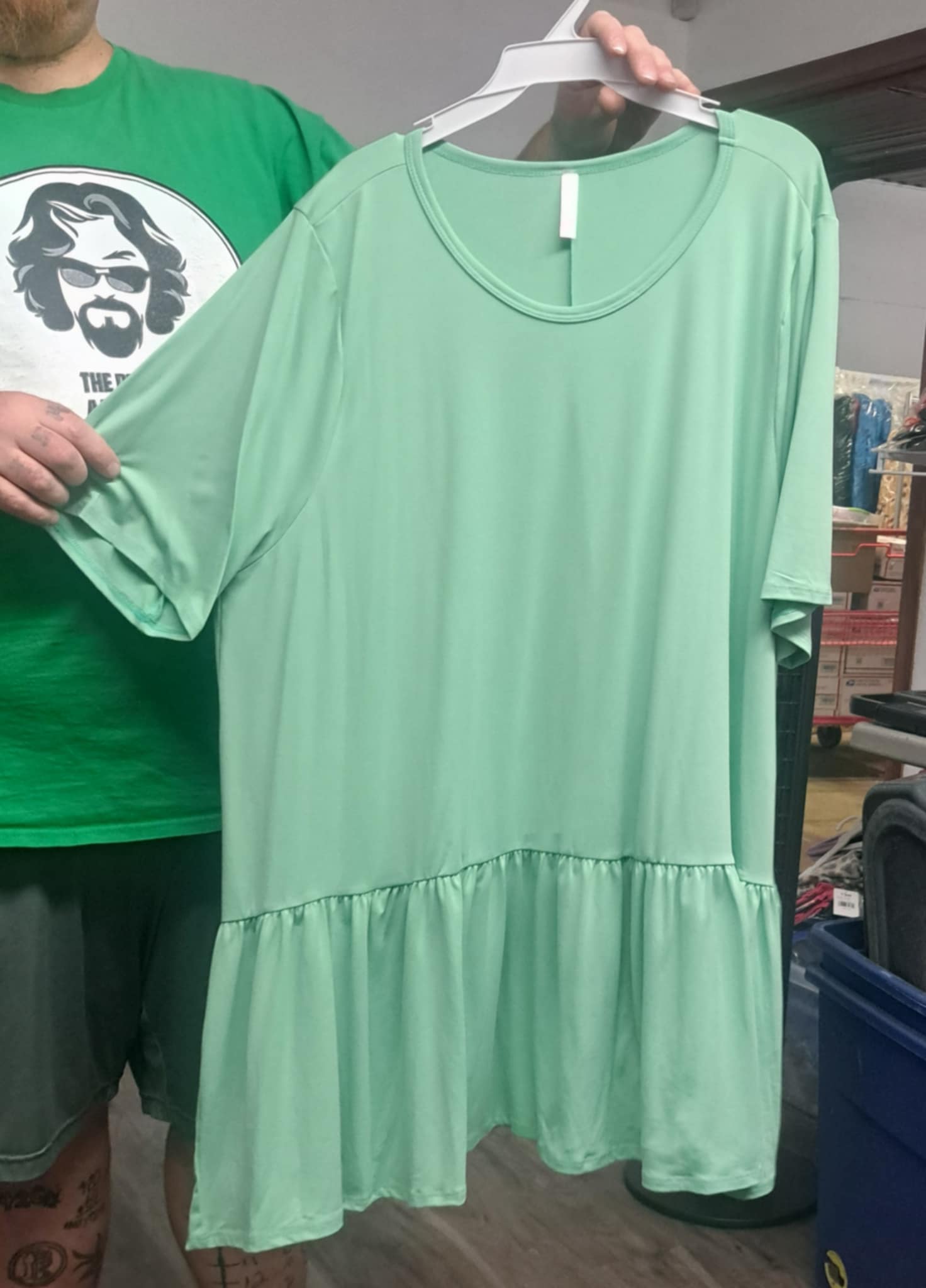 Spring Green Shirt Top w Ruffle Hem