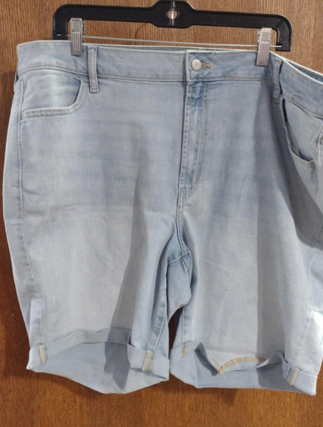 Old Navy Light Denim Short Shorts