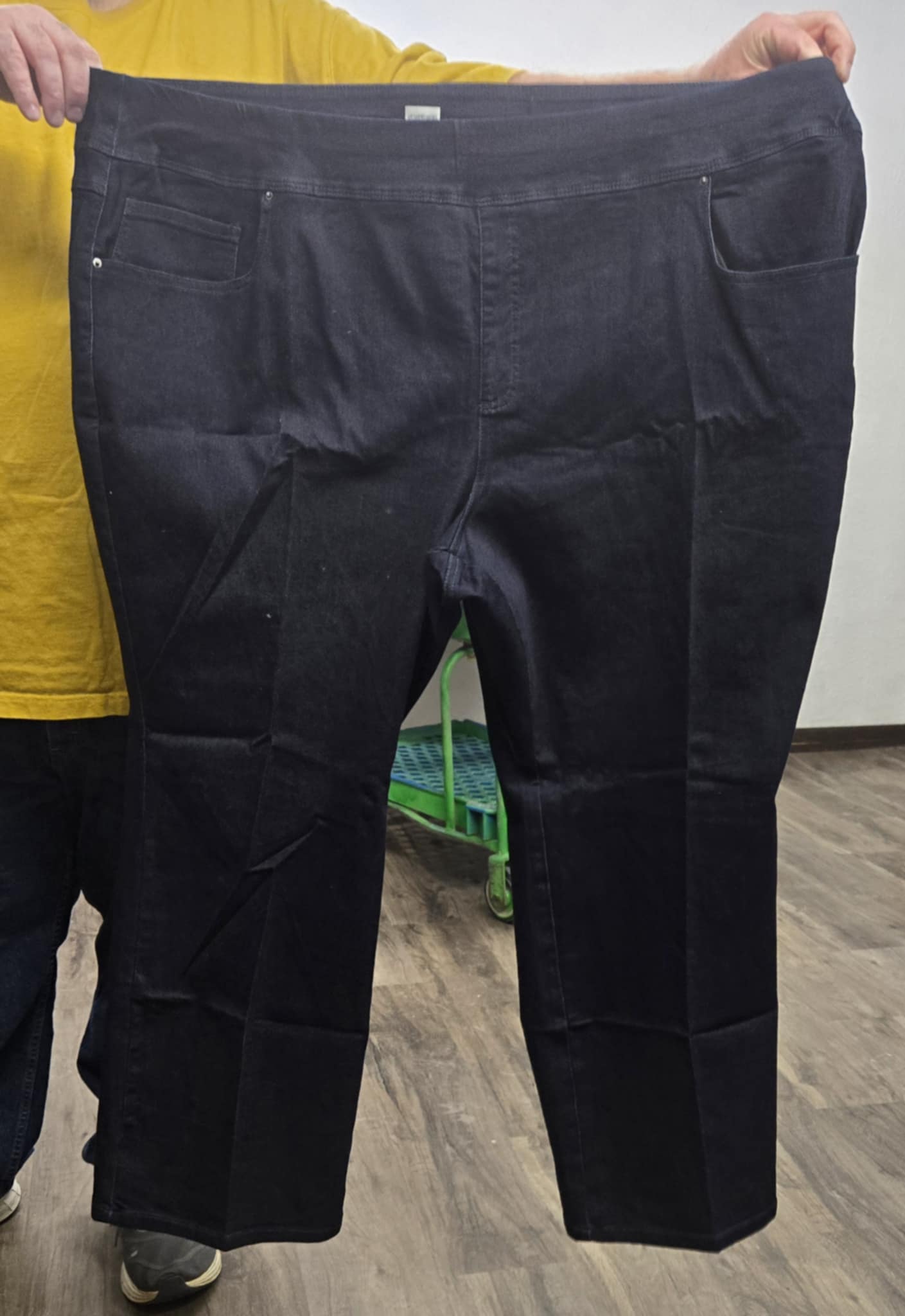 Dark Wash Blue Jeans Jean