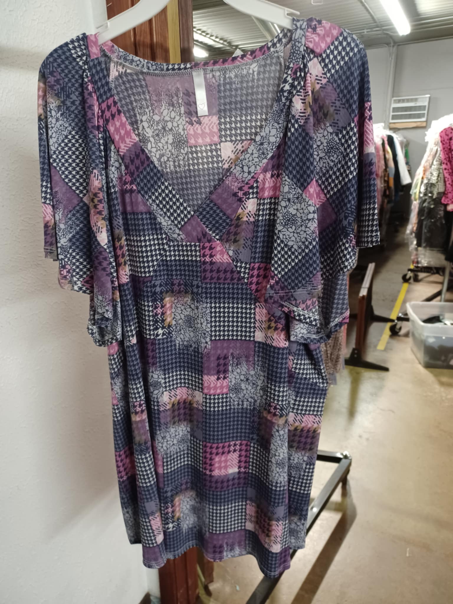 Purple Pink Houndstooth V Neck Shirt Top