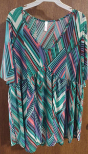 Green Diagonal Line Underbust Shirt Top