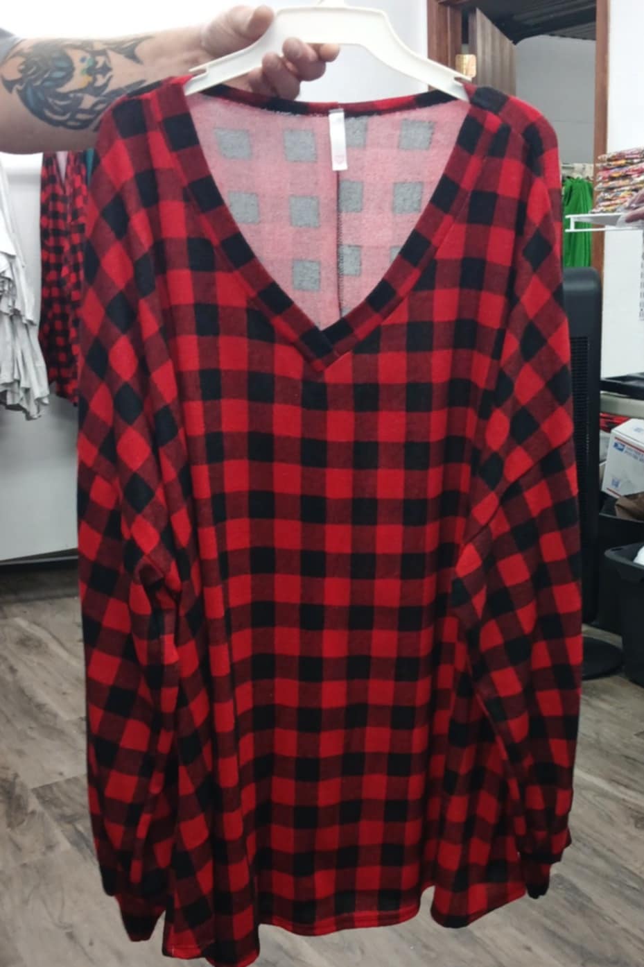 Red & Black Plaid Bubble Sleeve Shirt Top