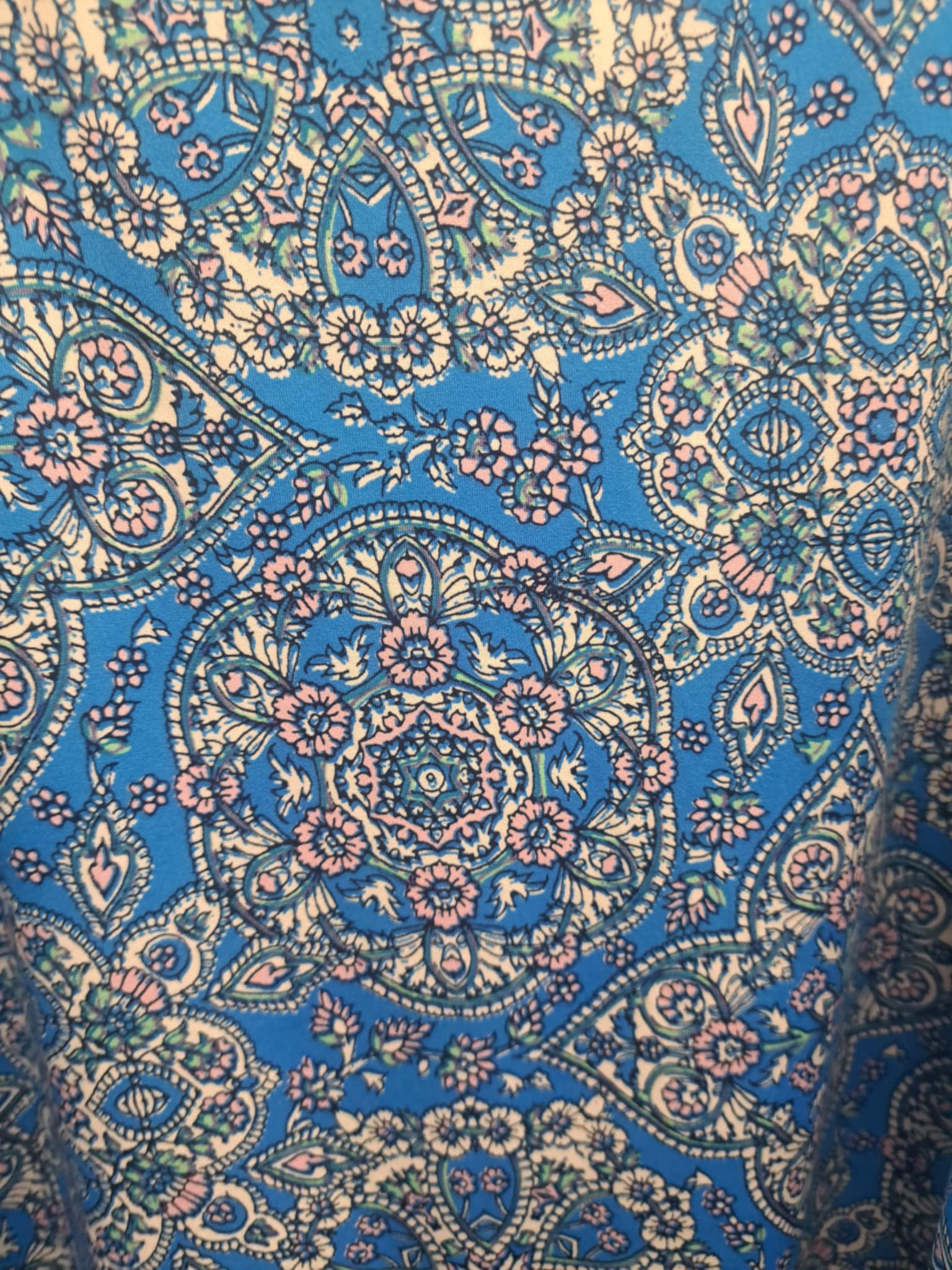Blue White Pink Medallion Short Top Wide Sleeves