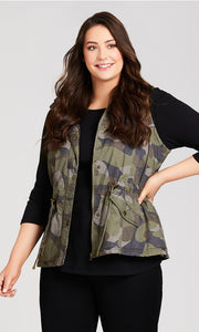 Camo Faux Fur Anorak Vest - olive