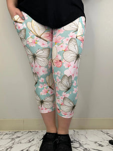 Butterfly Capri Legging with POCKETS