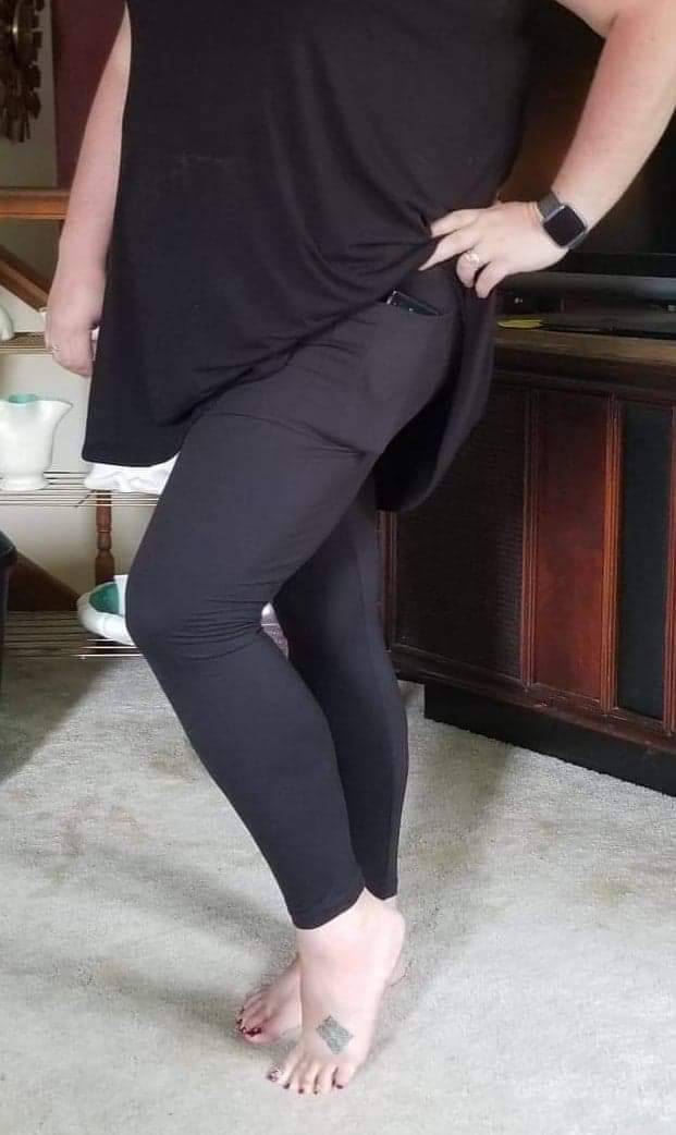 Traditional Solid Black Full Length Leggings w/ Pockets